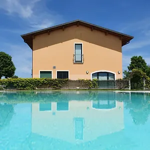 Agli Ulivi 3*, Valeggio sul Mincio Italien