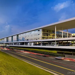 4* מלון Sheraton Milan Malpensa Airport & Conference Centre